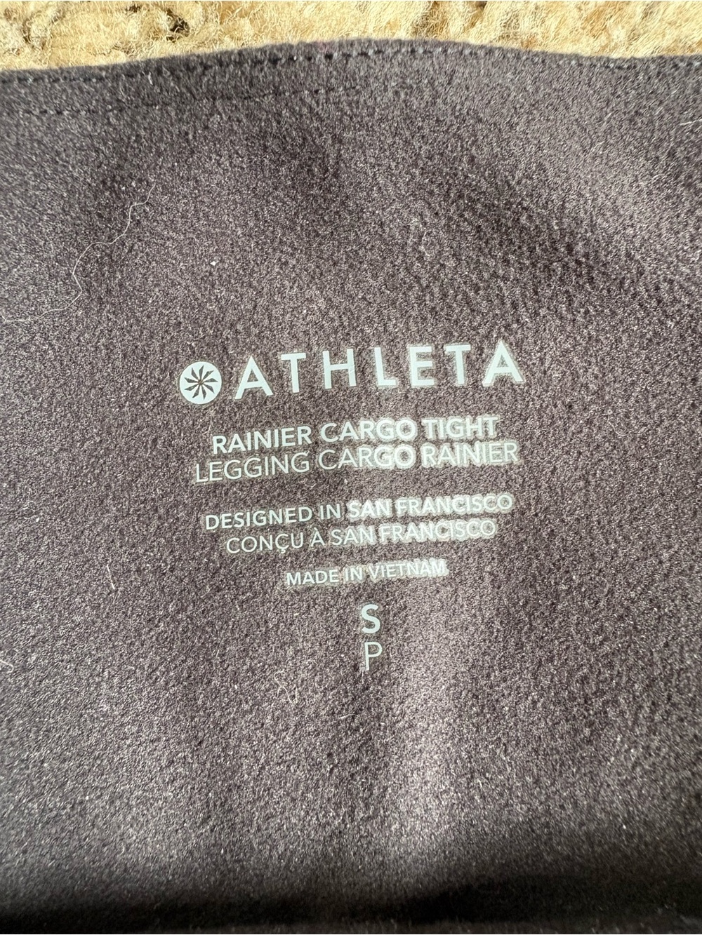 Athleta Rainier Cargo Tight Leggings Women’s Petite S Gray High Rise Pockets - Picture 4 of 9